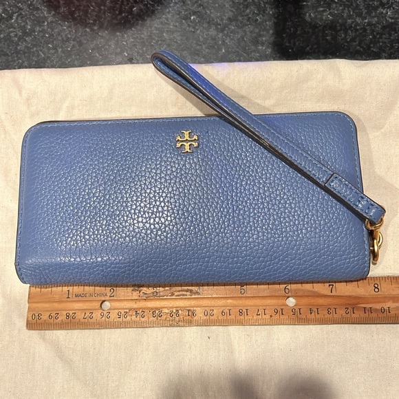 Tory Burch wallet - Picture 12 of 12